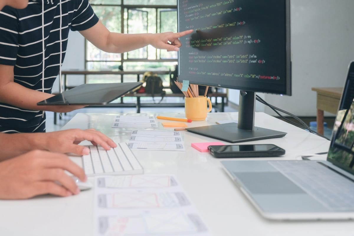 Avantages site internet professionnel entreprise marketing digital 2026